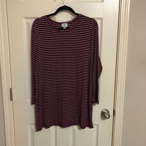 Old Navy Red Striped 3/4 Sleeve Shirt